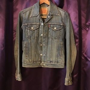 Levi Jean Jacket small